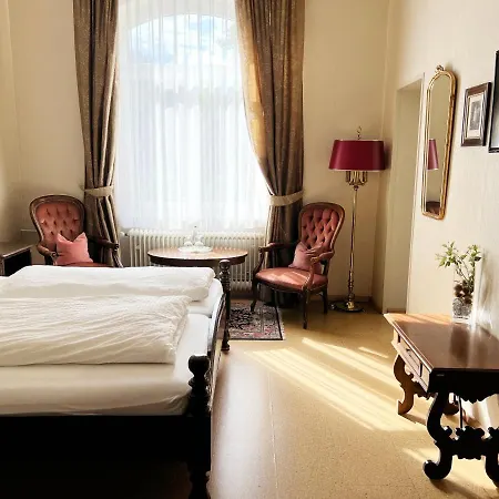 فندق Kuehler Krug 2*