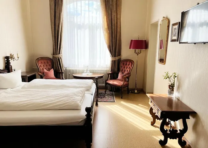 Hotel Kuehler Krug 2*