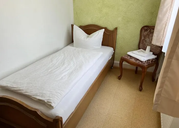 Kuehler Krug Hotel 2*